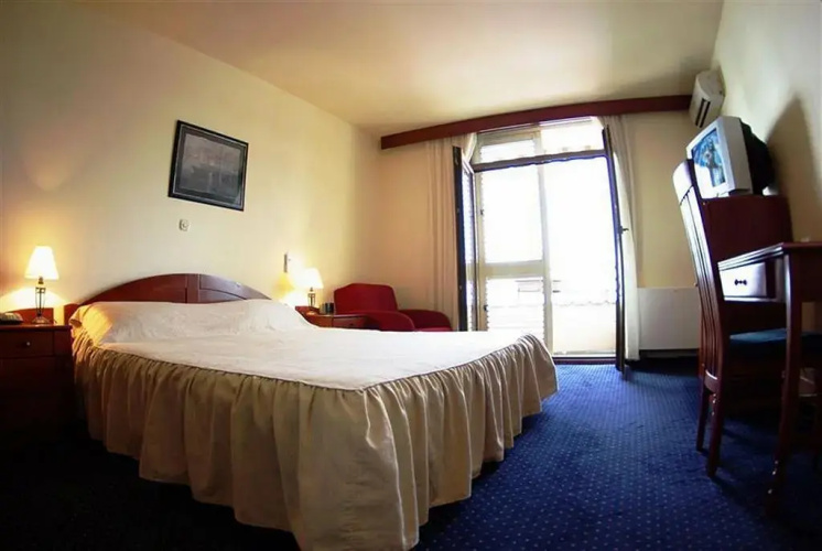 Hotel Miramare Njivice