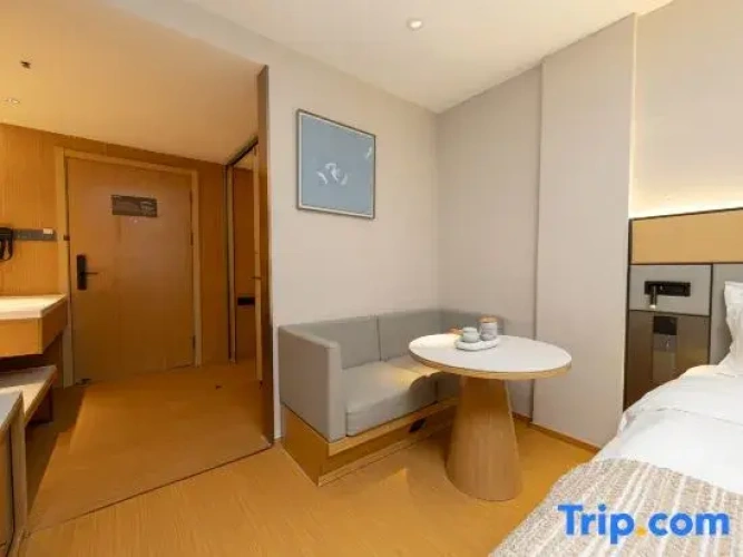 Standard Double Family room