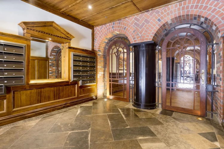 Upscale Polished King Street Suite