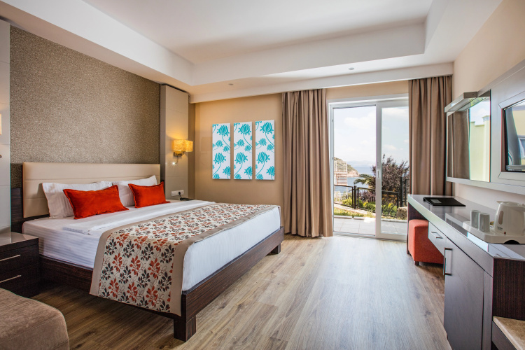 Aria Claros Beach & Spa Resort – All Inclusive