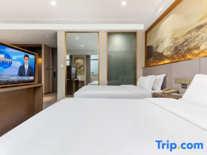 Deluxe Double Suite