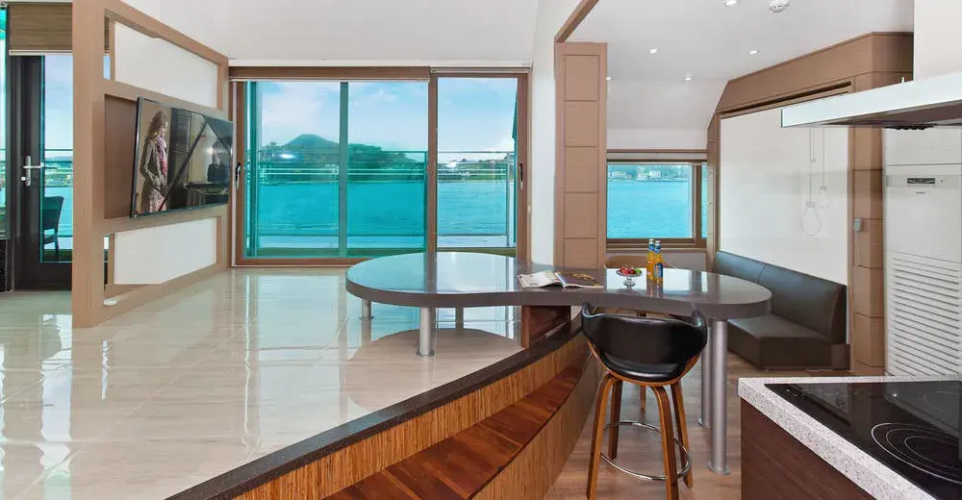Geojedo Canarias Pool Villa