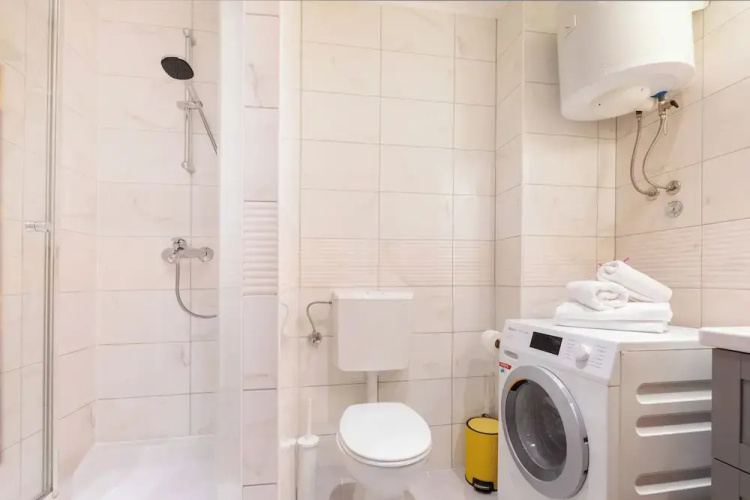 Bis Studio Apartment 4
