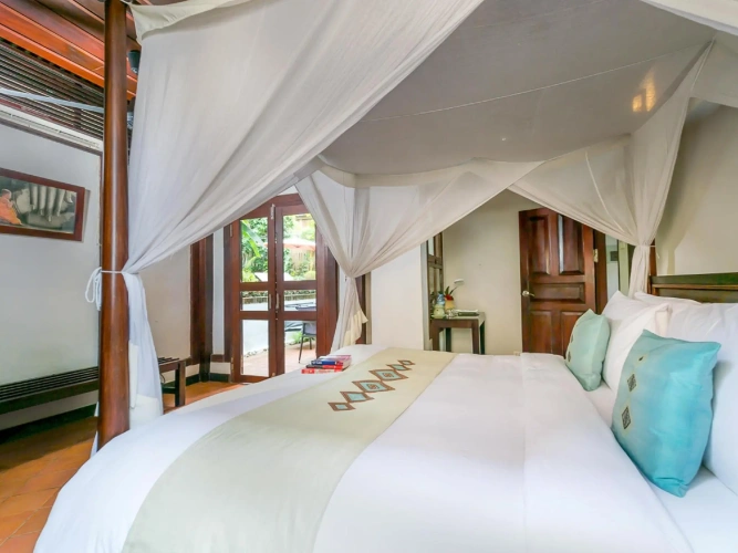 2 Bedrooms Villa with balcony and with view