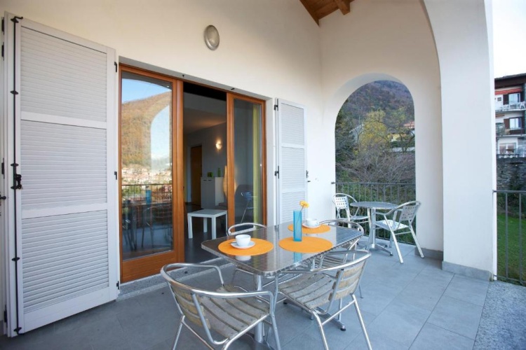 Apartment with balcony