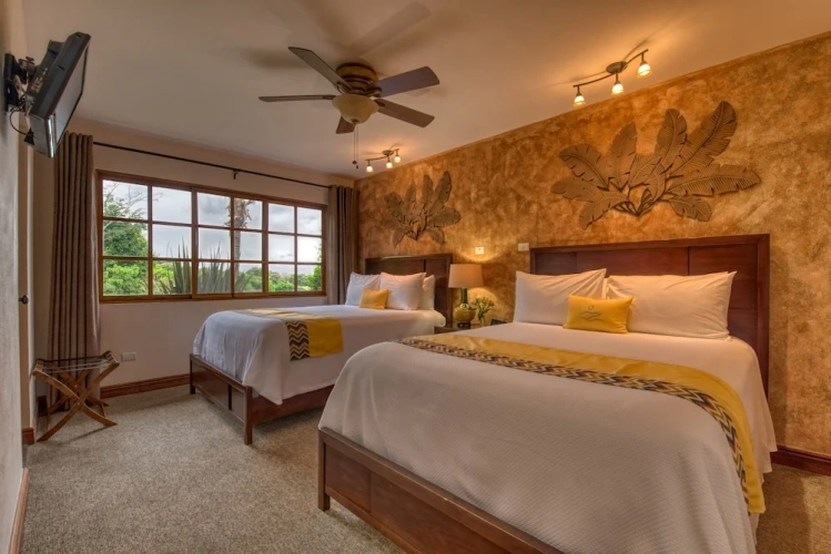 Deluxe Quadruple room