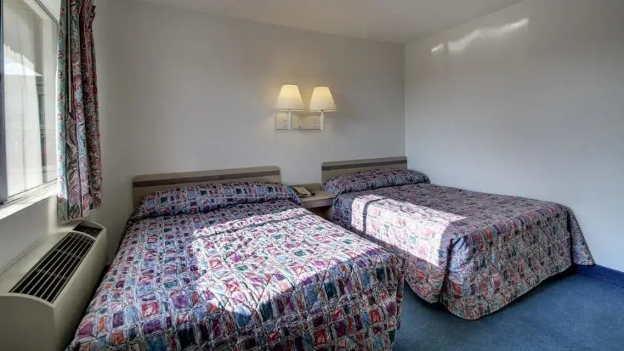 Motel 6 Hays