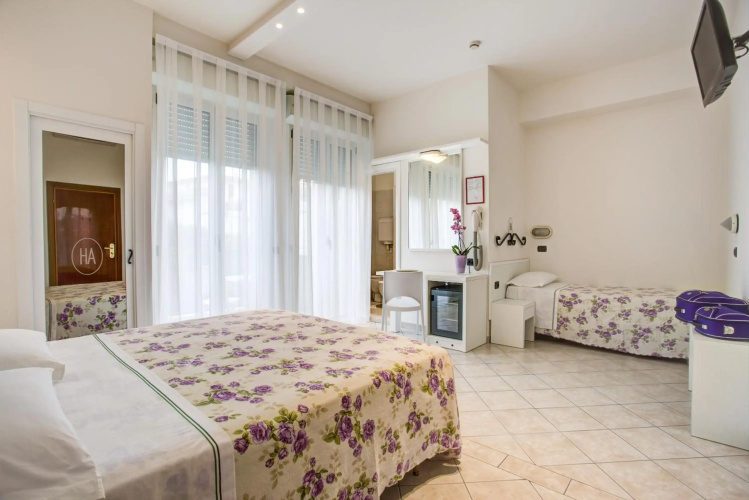 Ancora Hotel & Residence