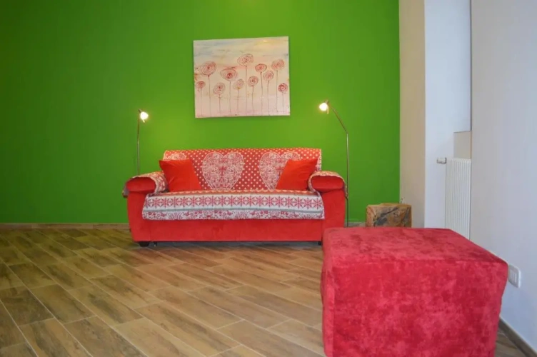 2 Bedrooms Apartment