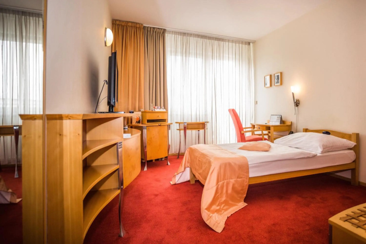 Hotel SET