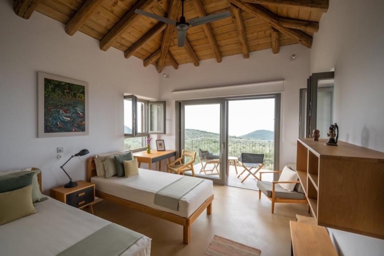 Deluxe Double room with balcony