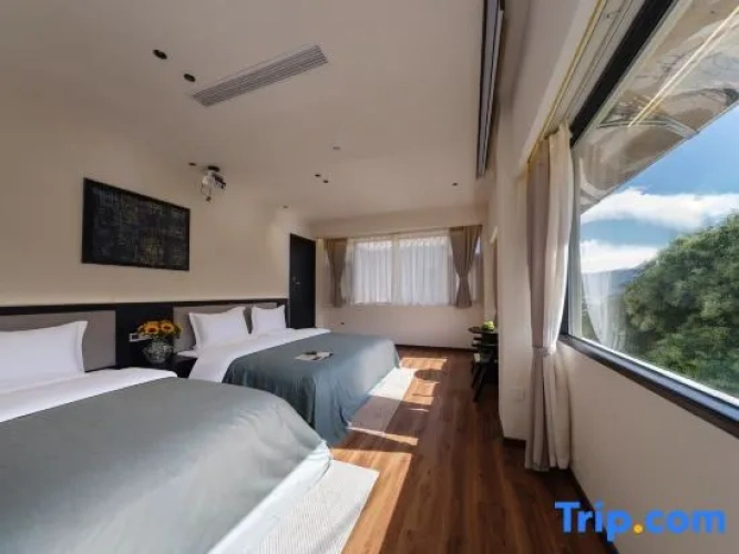 Standard Family room