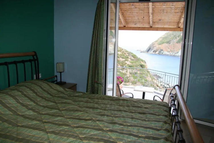 Bel Mare (Adults Only)