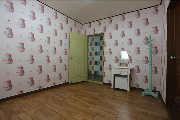 Taean Albatross Pension