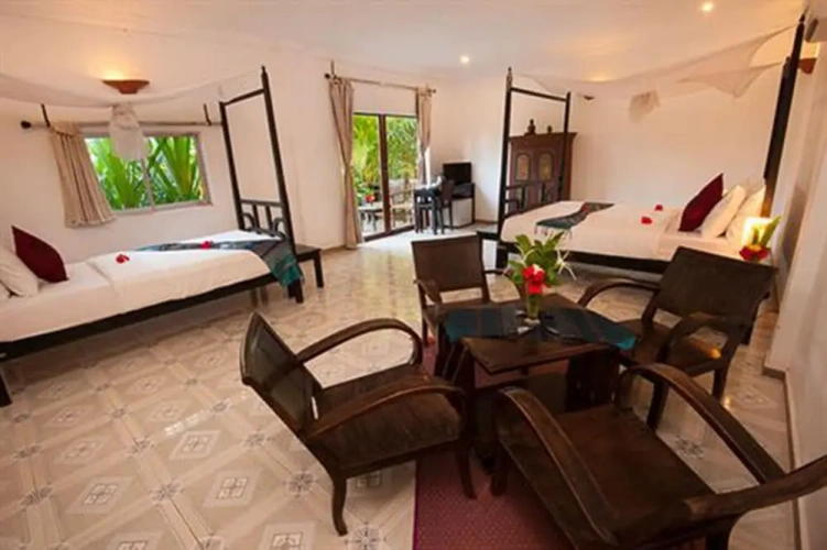 Deluxe Suite