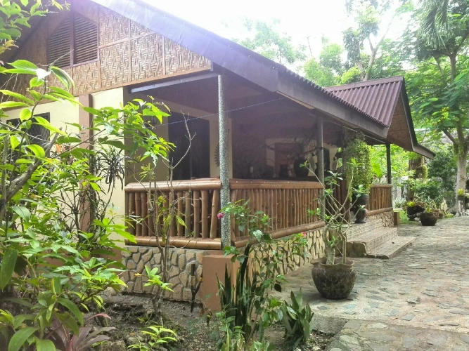 Standard Cottage