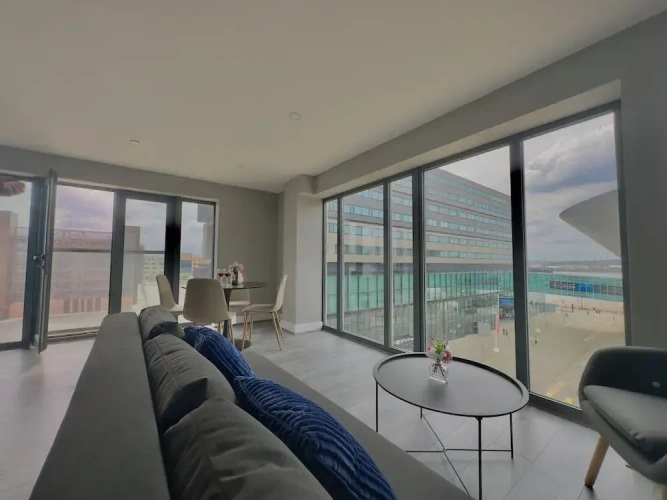 Deluxe Apartment