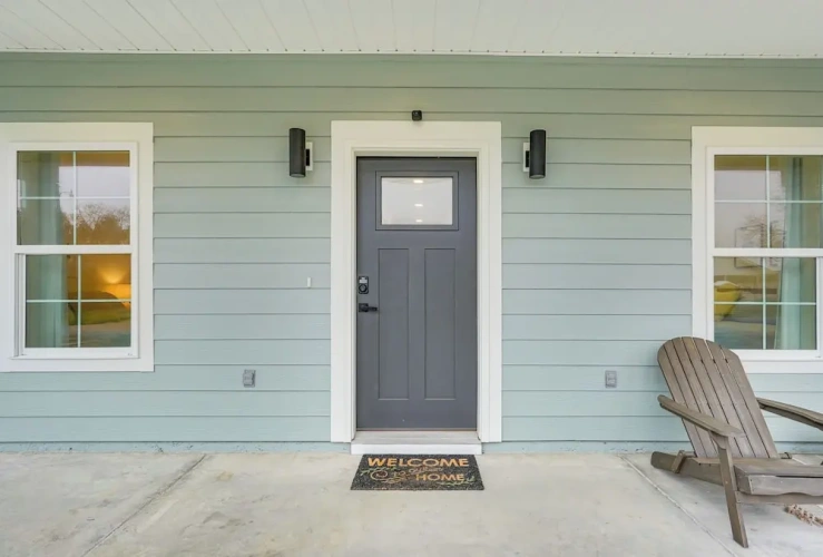 4 Bedrooms Cottage