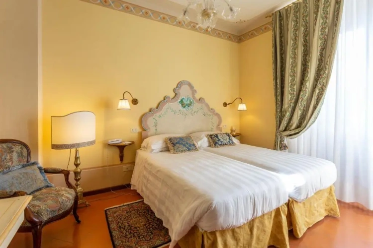 Small Double room