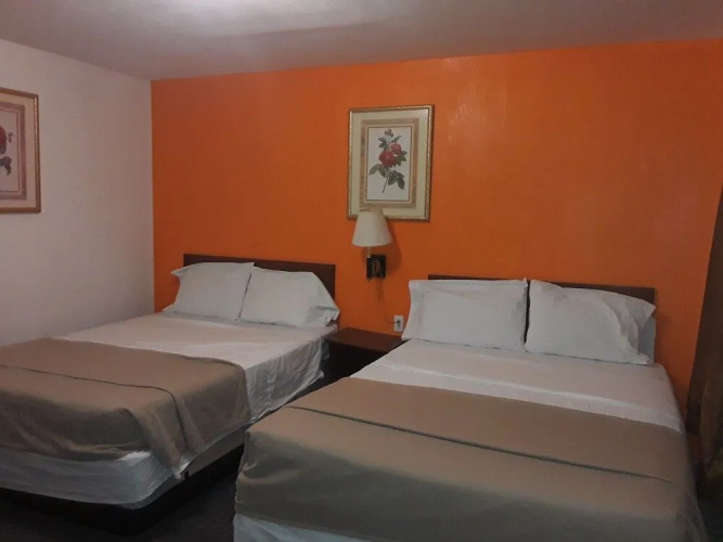 Super 54 Inn