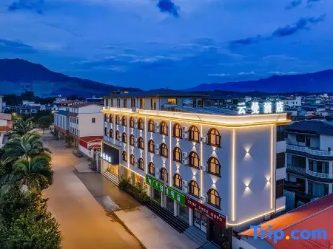 Yunman Hotel