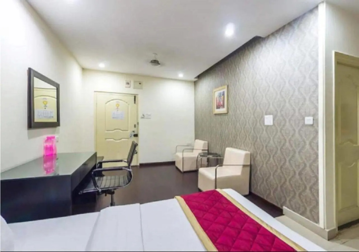 Hotel At Home Suites
