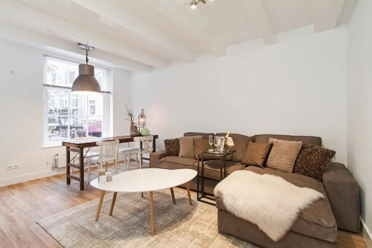 Canal Apartment Donkere Gaard