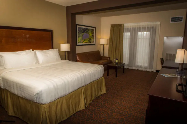 The Lodge At Old Kinderhook Golf Resort