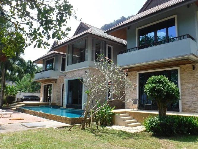 Villa