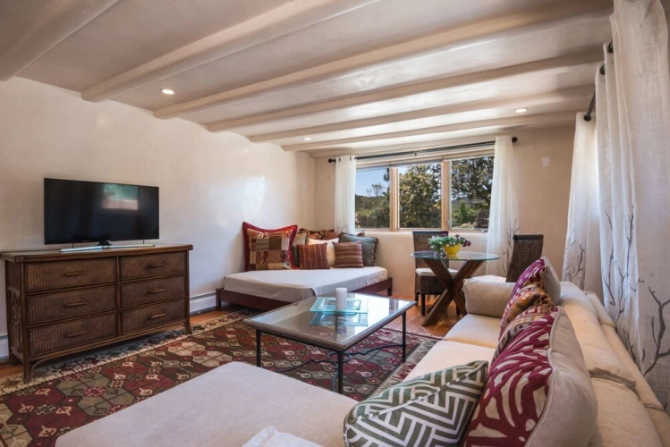 Suenos Tranquil East Side Getaway Serene Mountain Views