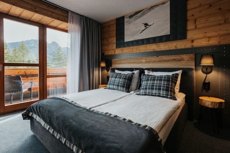 2 Bedrooms Deluxe Apartment with balcony and with mountain view