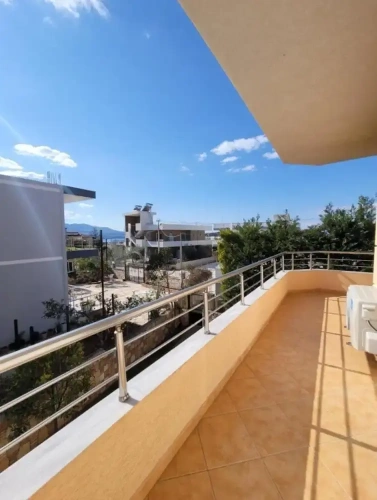 Deluxe Triple room with balcony and with city view