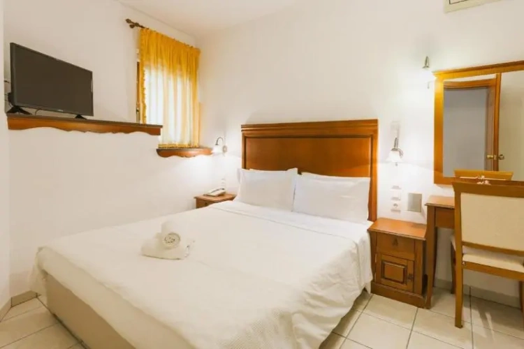 1 Bedroom Standard Triple room