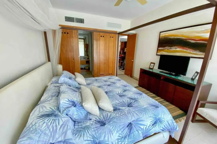 Luxury Apartment Mayan Lakes