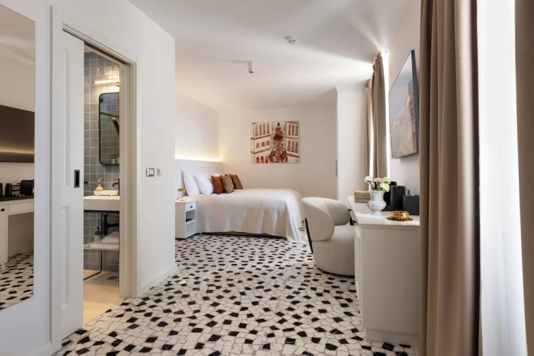 Deluxe room
