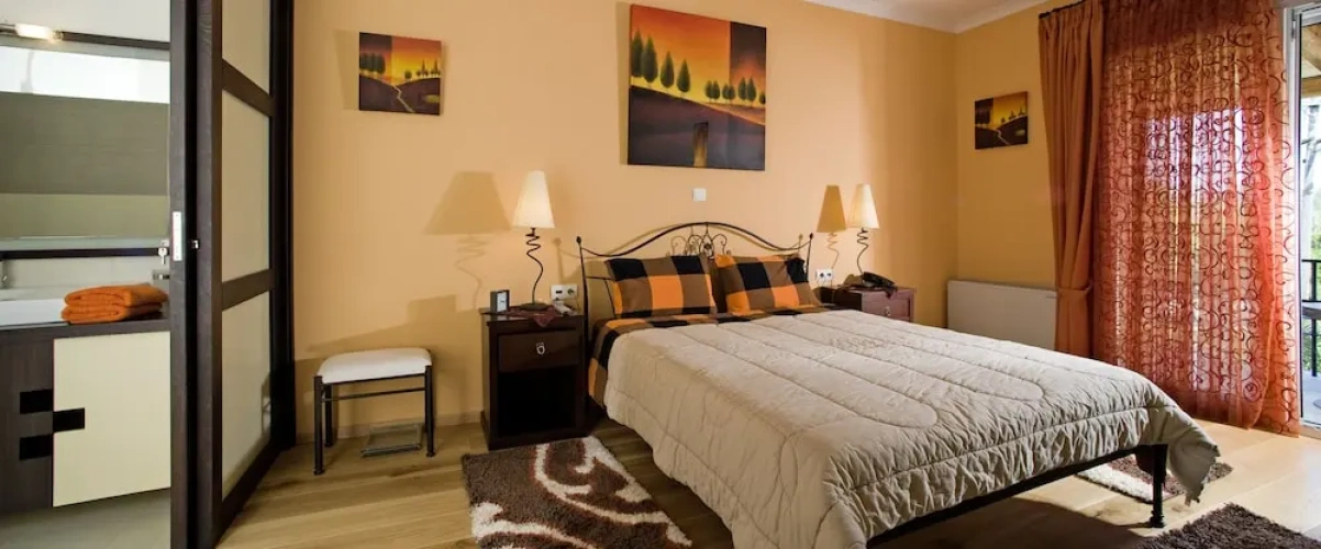3 Bedrooms Villa