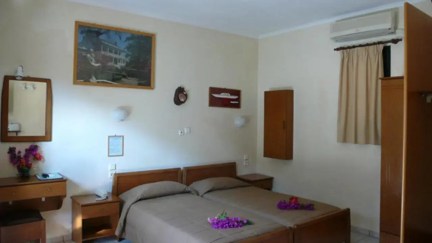 Aristotelis Apartments