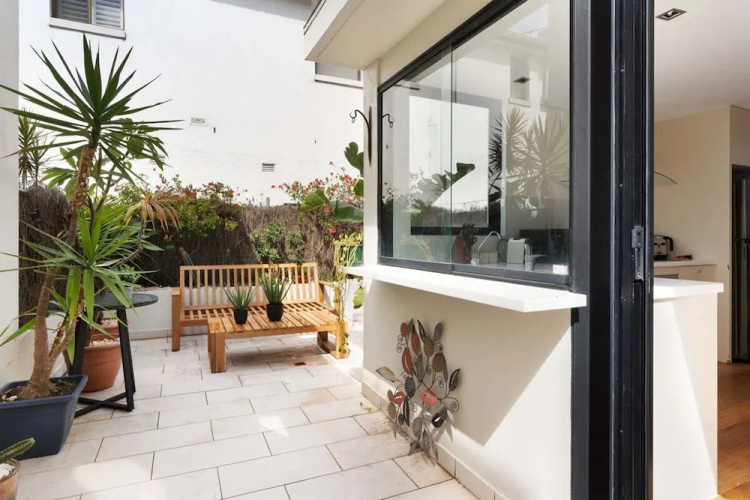 Relaxed Beachside Townhouse