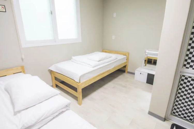 Hwarang Hostel