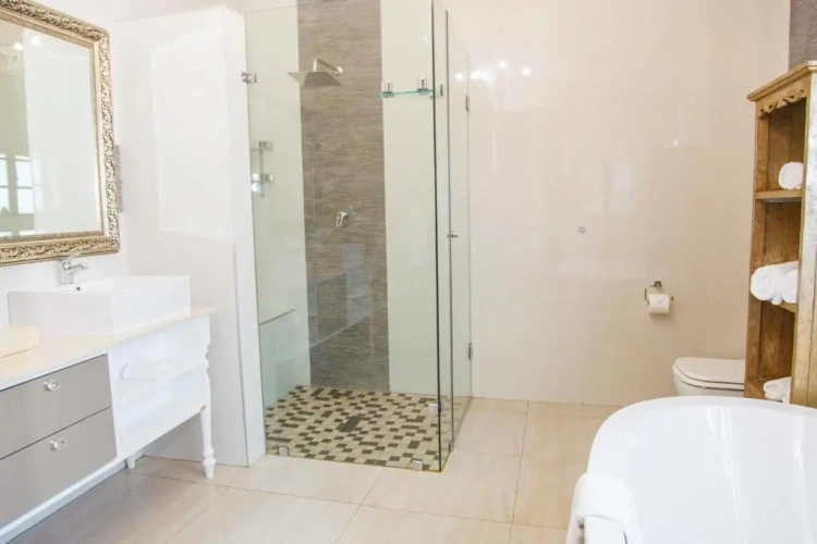 Deluxe Double Suite