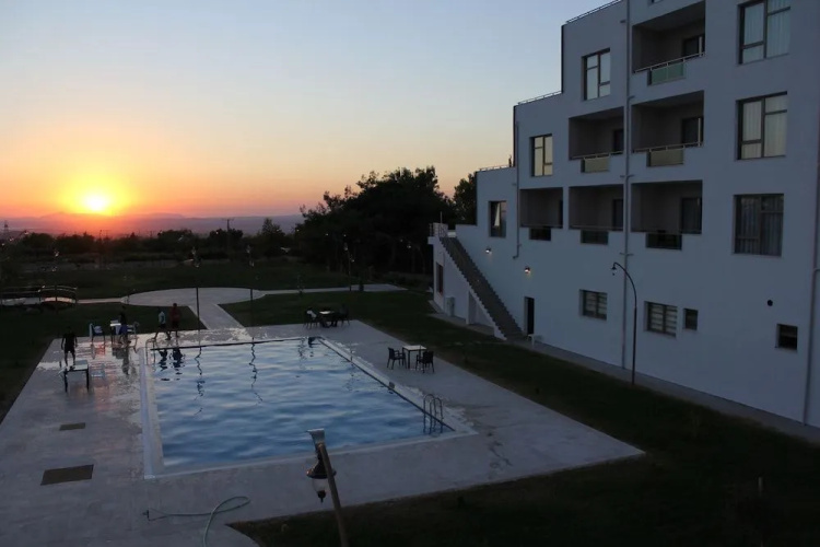 Erzin Artemis Otel