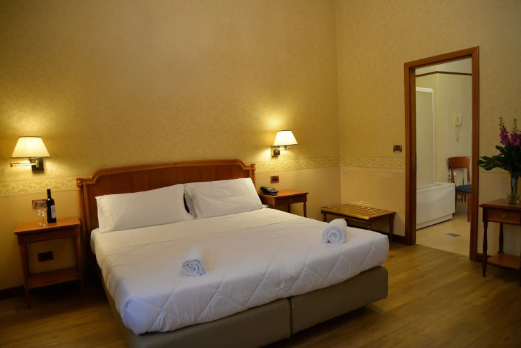 Strozzi Palace photo 8
