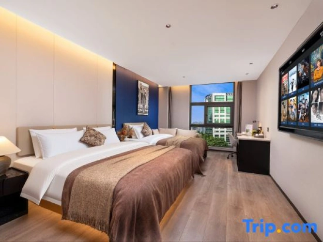 Standard Twin Family room