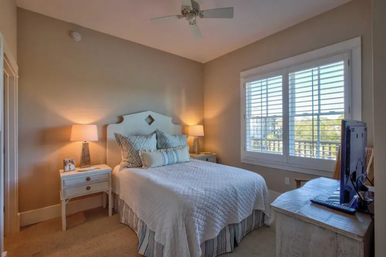 Hello 30a! by Avantstay Private Beach Access, Pool & Fitness Center