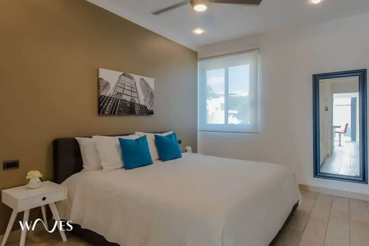1 Rec. Steps From the Beach Rooftop Pool