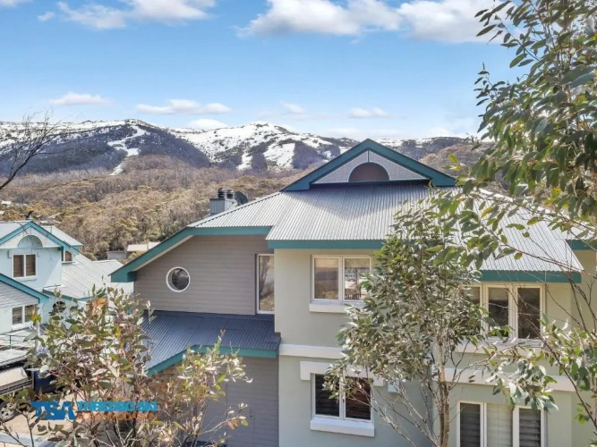 Superior Chalet