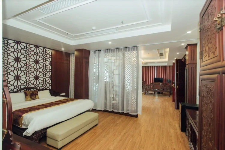 Royal Suite