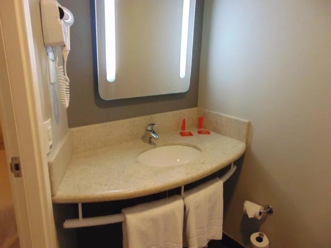 Standard Twin Apartment