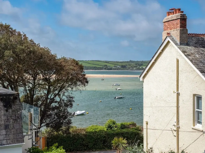 Slipway 12