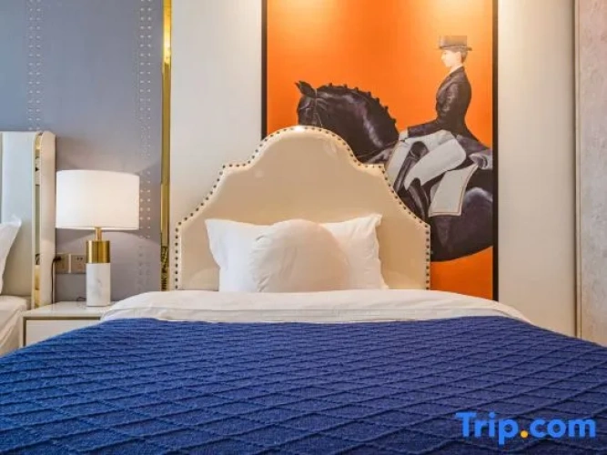 Standard Twin room with balcony